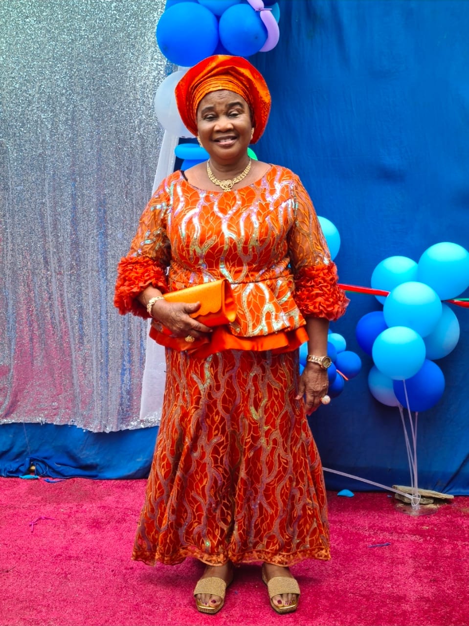 Elegant in orange!