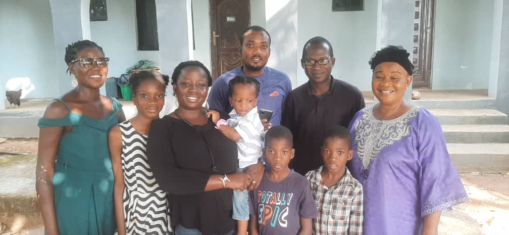 Moi at her family home in Ikorodu